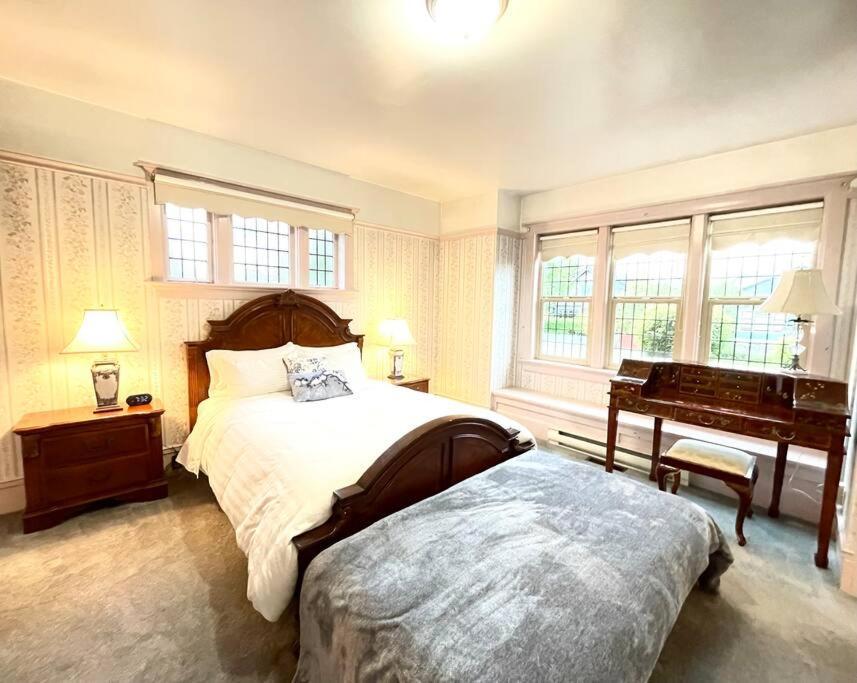 Parlor Suite In Heritage Manor, Fairfield, Near Dt Victoria Exterior foto
